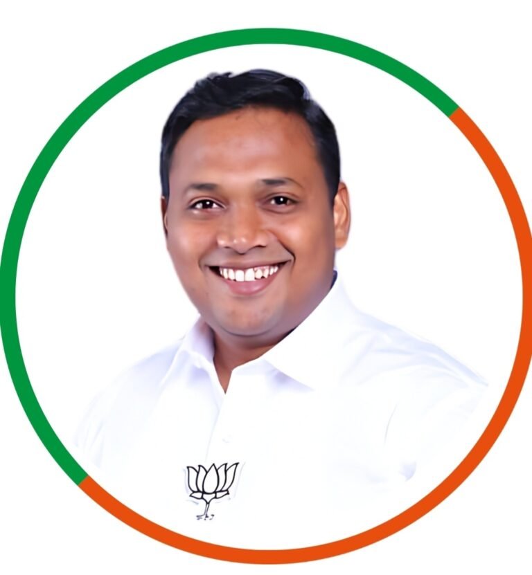 राजकारणाचा उपयोग ग्रामस्थांच्या हितासाठी करणारा युवा चेहरा म्हणजे संदीप गावडे…